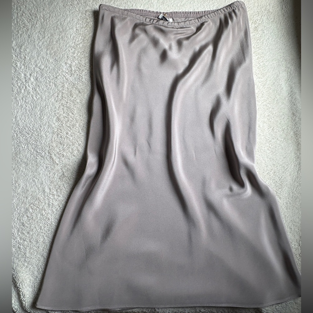 Peter cohen 100% silk Midi Skirt